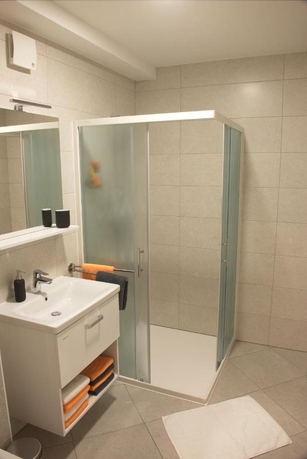 Apartmaji Anita Begunje pri Cerknici Екстер'єр фото