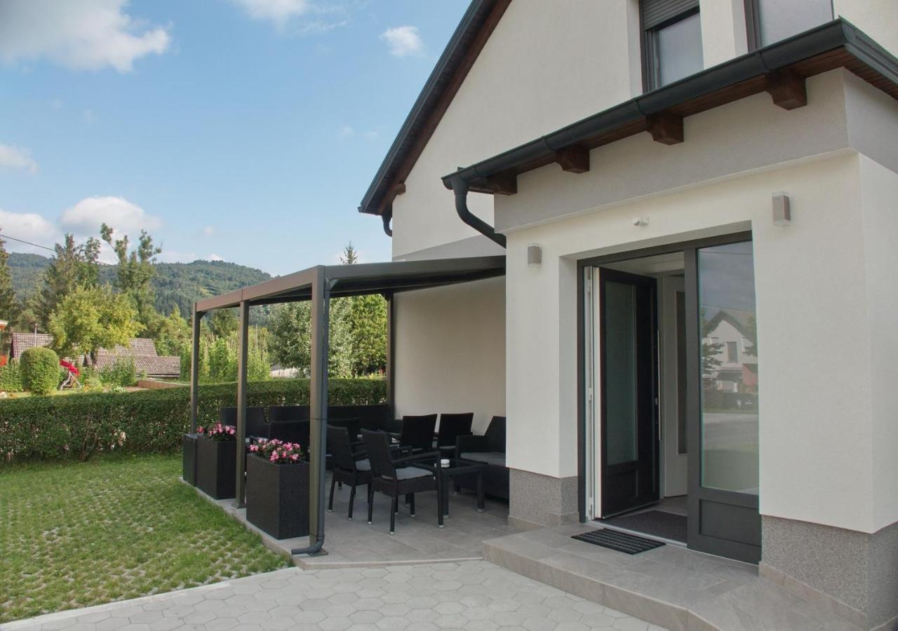 Apartmaji Anita Begunje pri Cerknici Екстер'єр фото