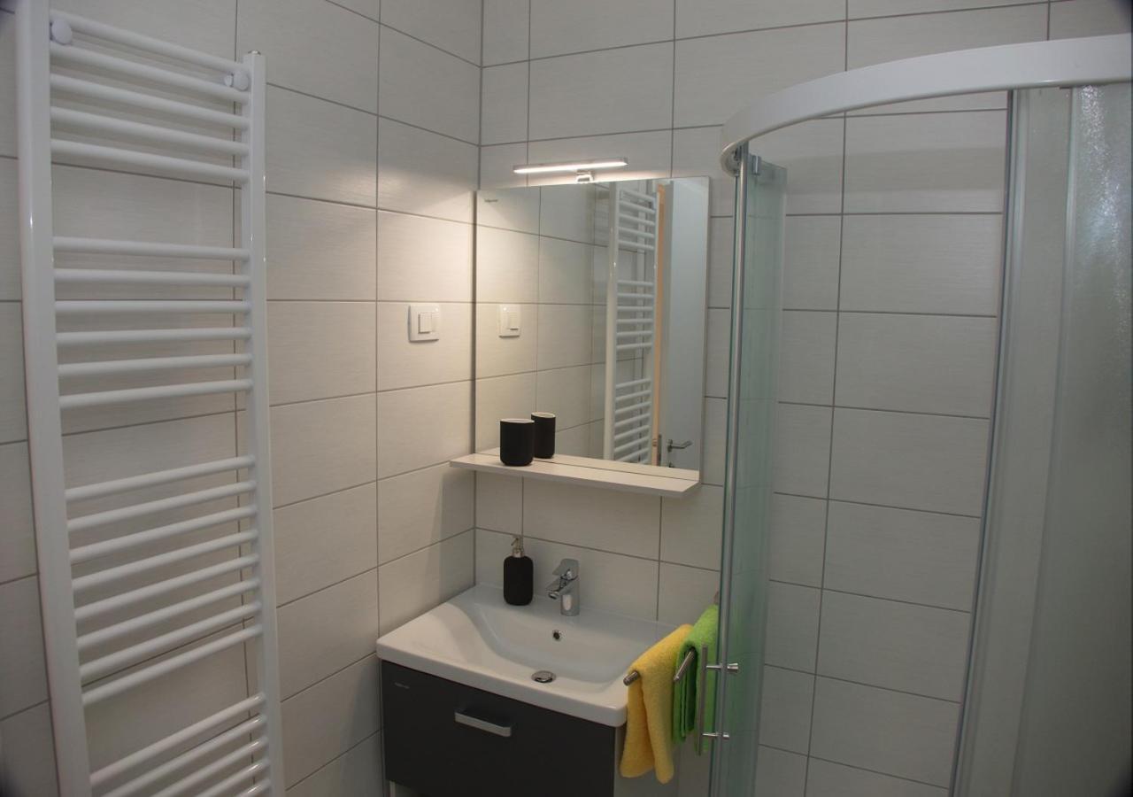 Apartmaji Anita Begunje pri Cerknici Екстер'єр фото